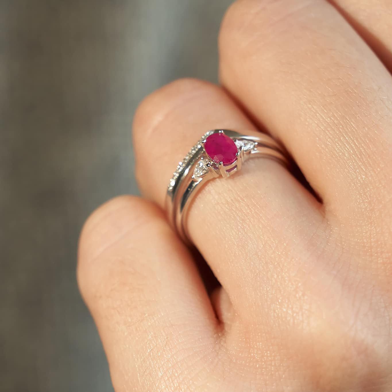 Gold Ring with Oval Ruby and Diamonds