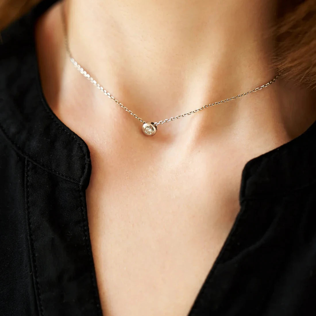 Gold Necklace with Round Diamond 0,2 ct