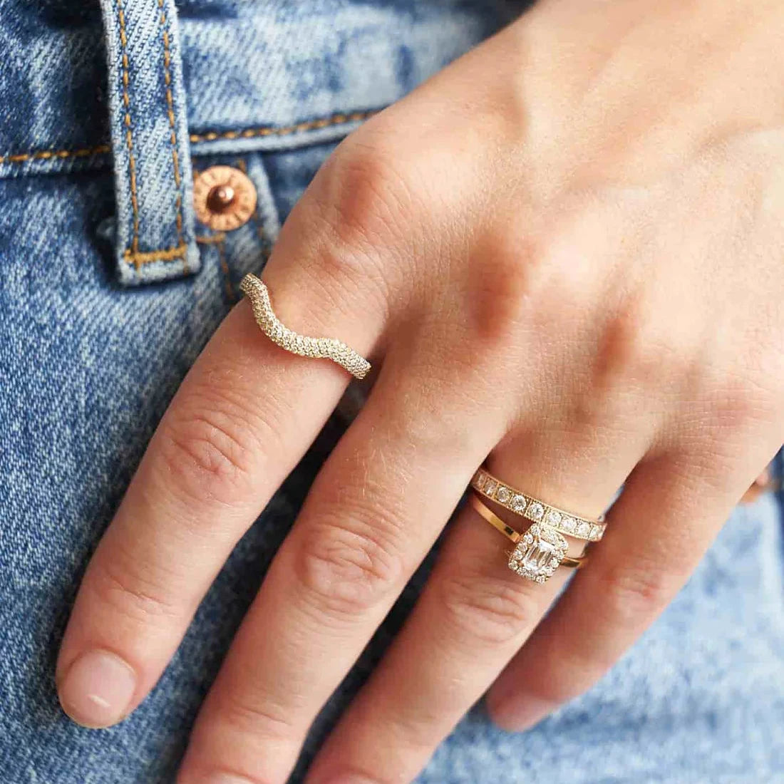 Gold Ring with Diamonds