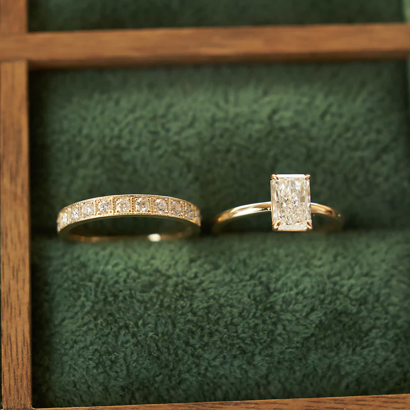 Gold Ring with Diamonds