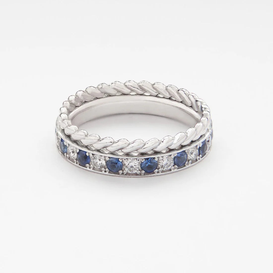 Gold Ring set with Sapphires and Diamonds