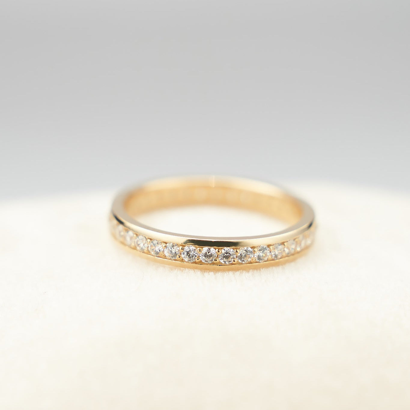 Gold Ring with Diamonds