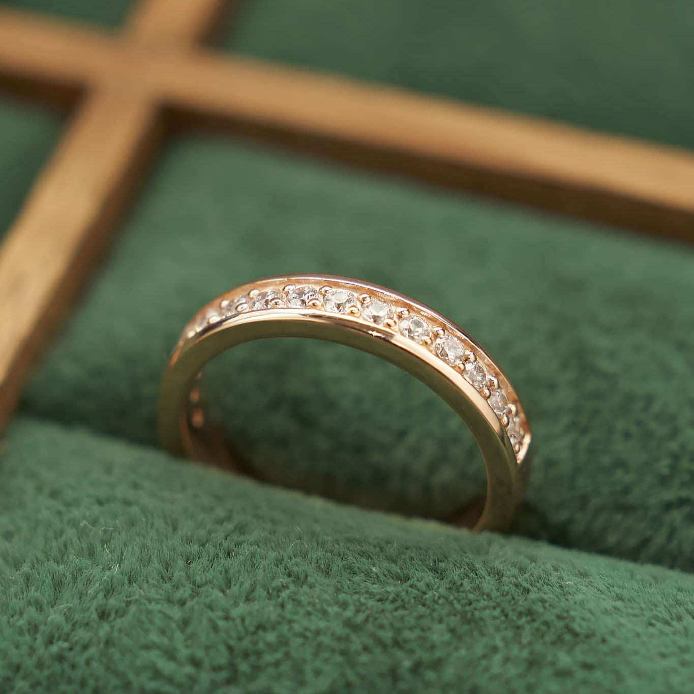 Gold Ring with Diamonds
