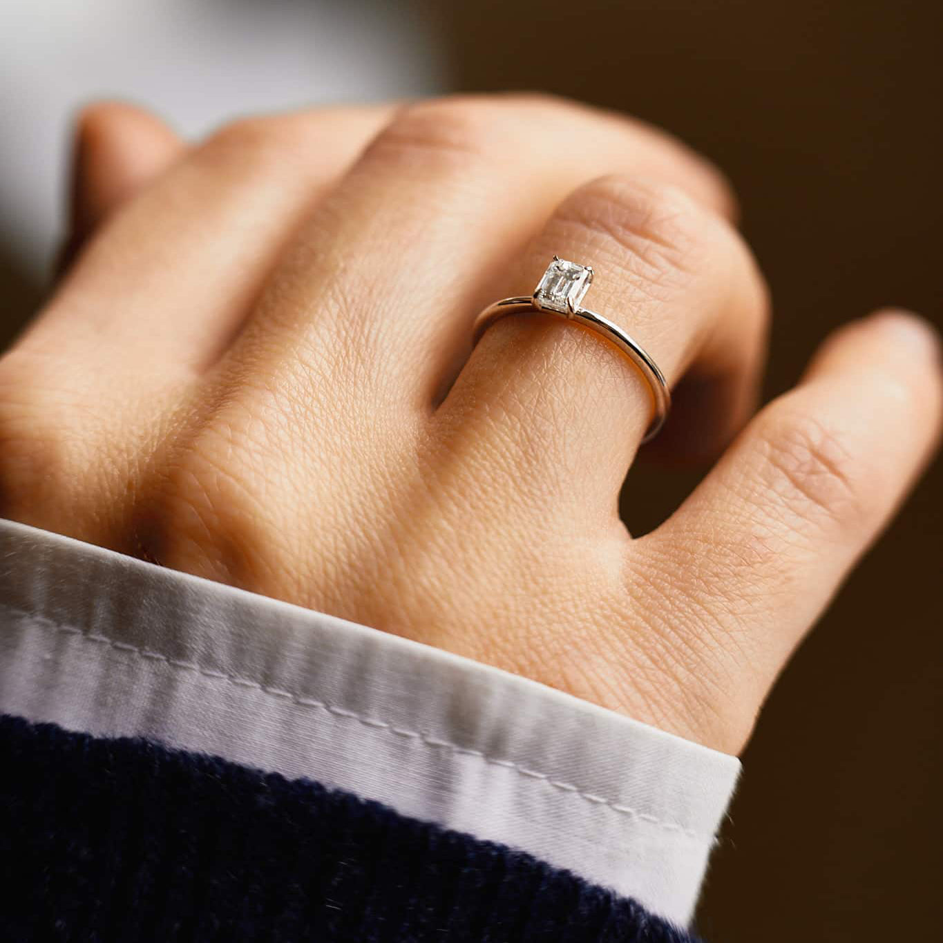 Gold Ring with Emerald Diamond 0,5 ct