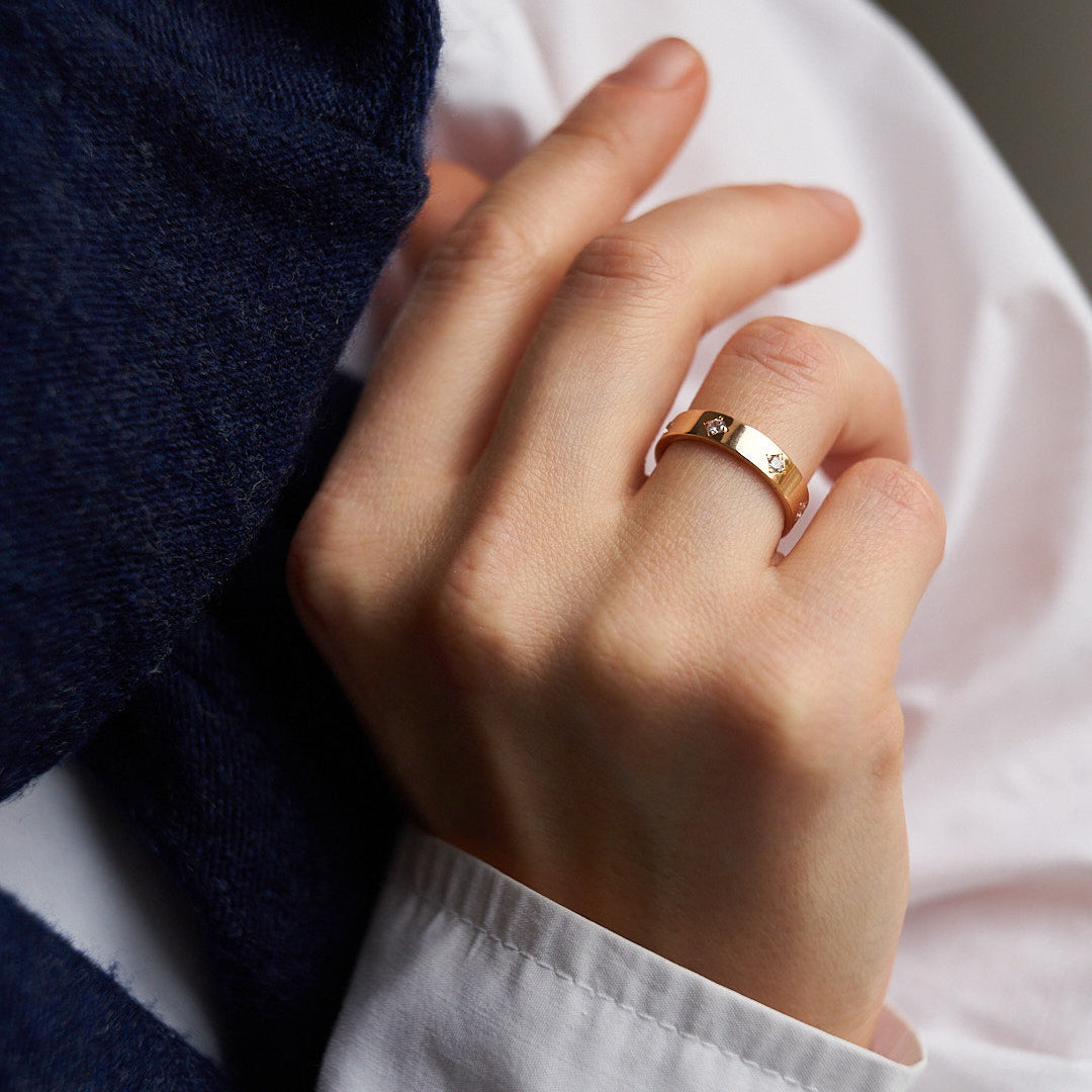 Gold Ring with Diamonds