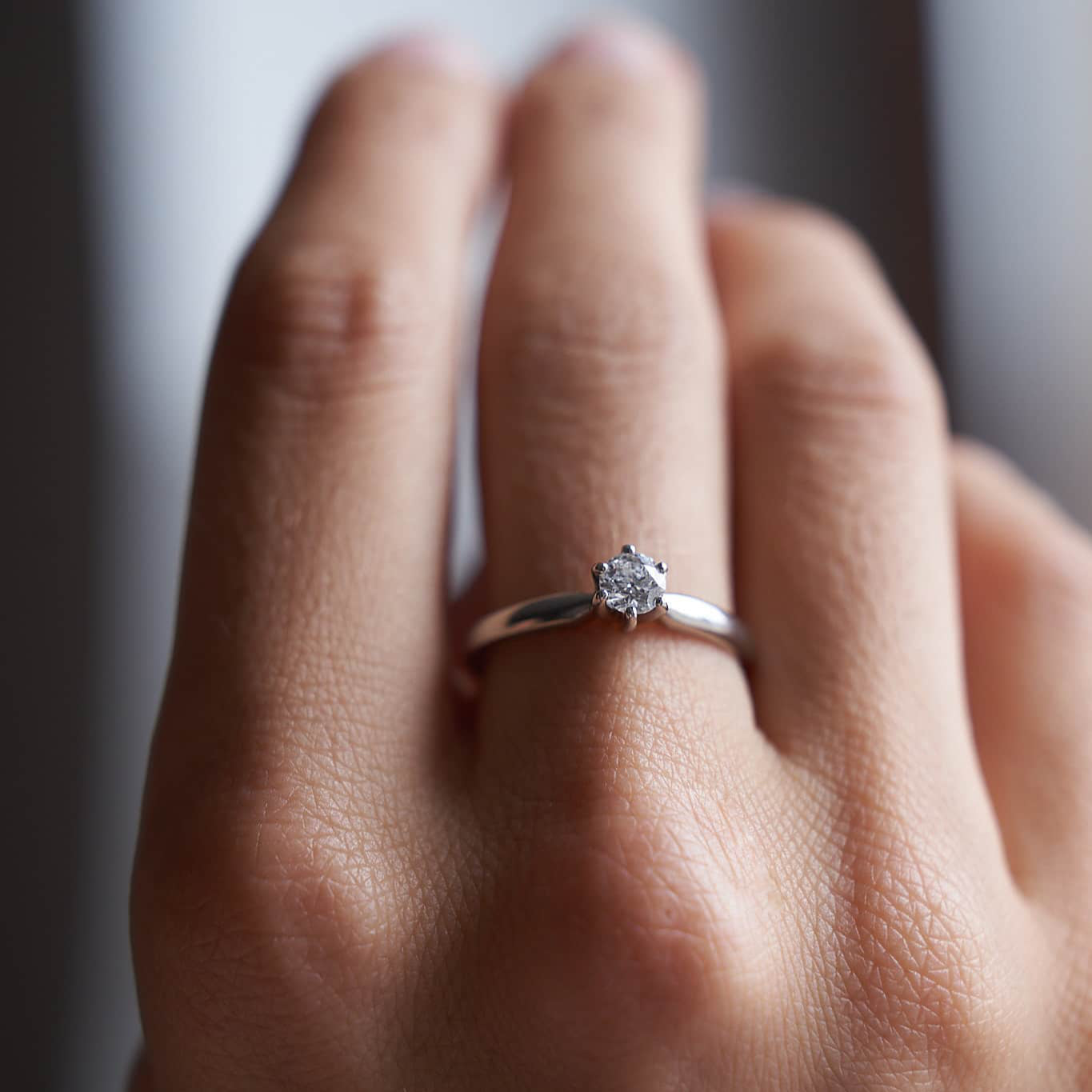 Gold Ring with Round Diamond 0,5 ct