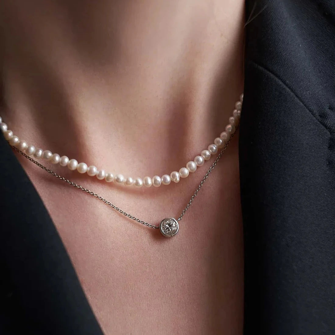 Gold Necklace with Round Diamond 0,7 ct