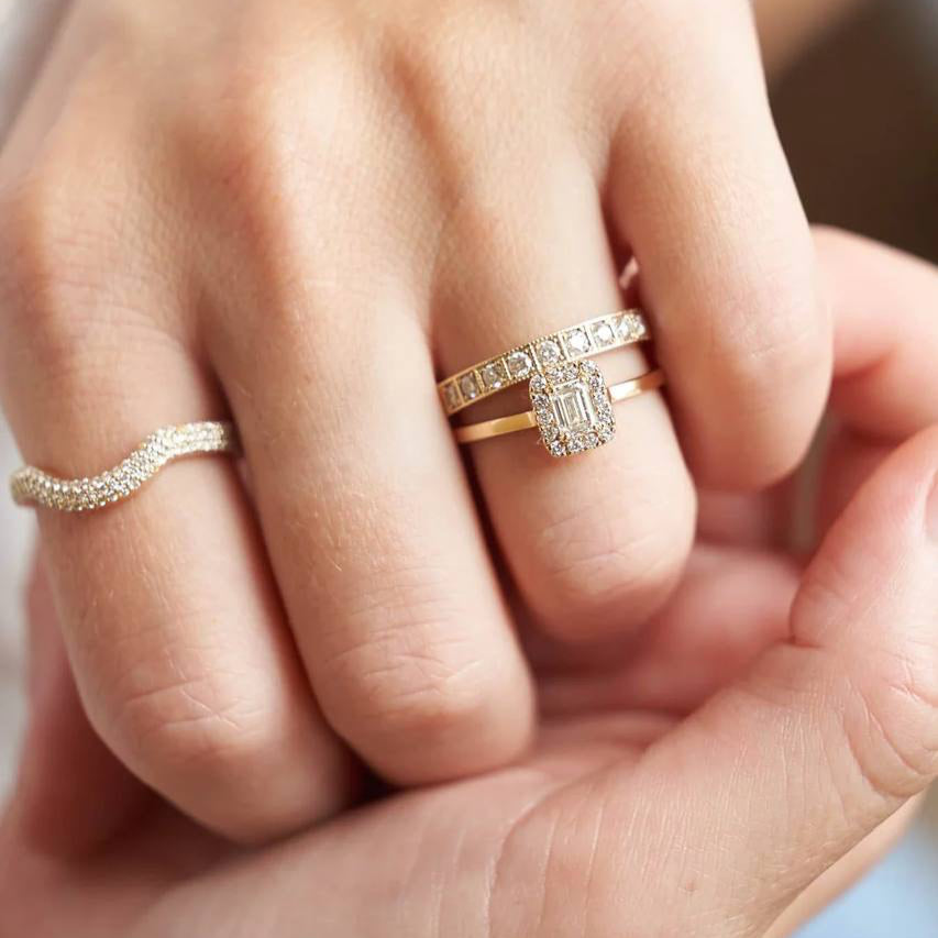 Gold Ring with Emerald Diamond 0,3 ct