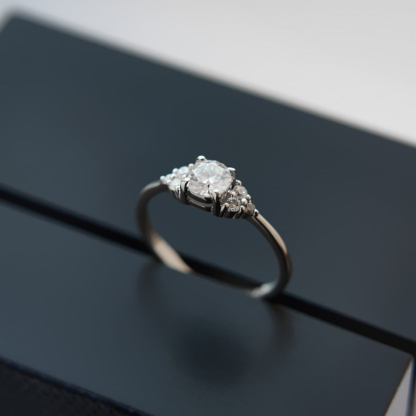 Gold Ring with Round Diamond 0,5 ct