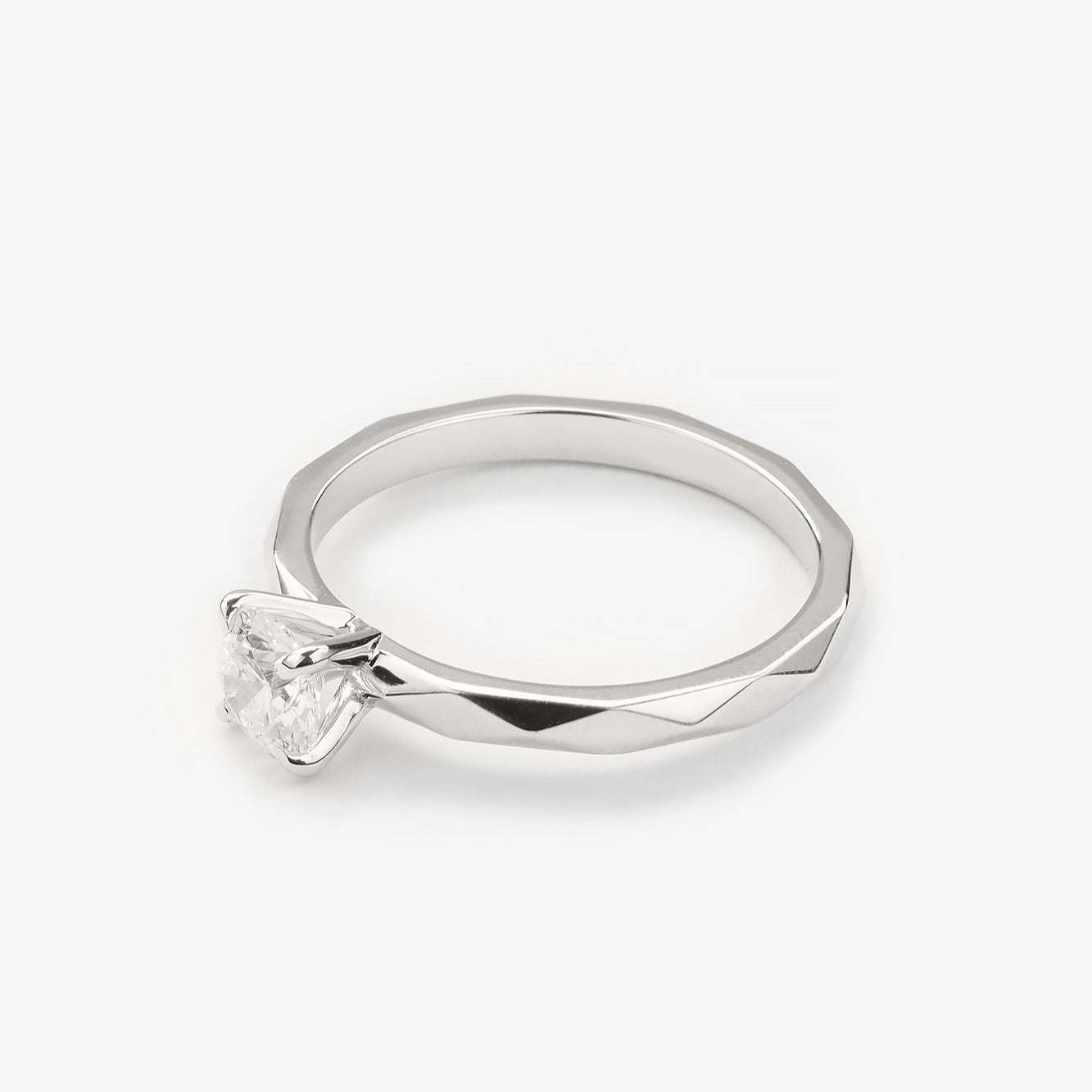 Gold Ring with Round Diamond 0,5 ct