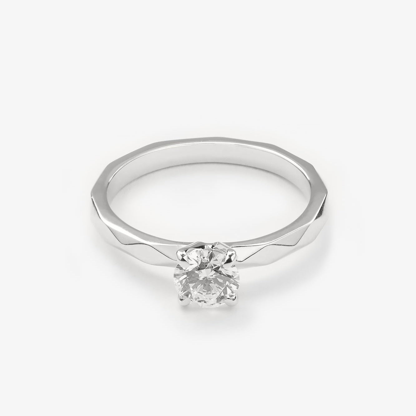 Gold Ring with Round Diamond 0,5 ct