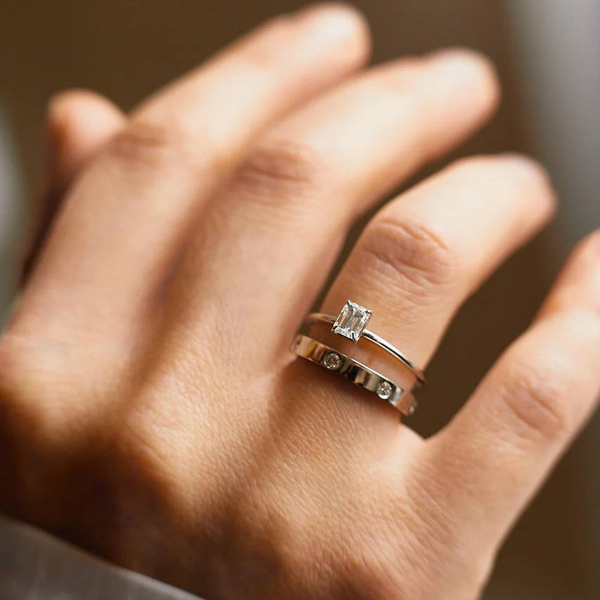 Gold Ring with Emerald Diamond 0,5 ct