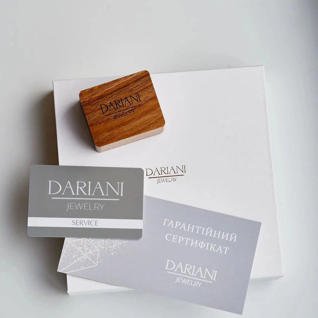 Gold Ring with Diamonds