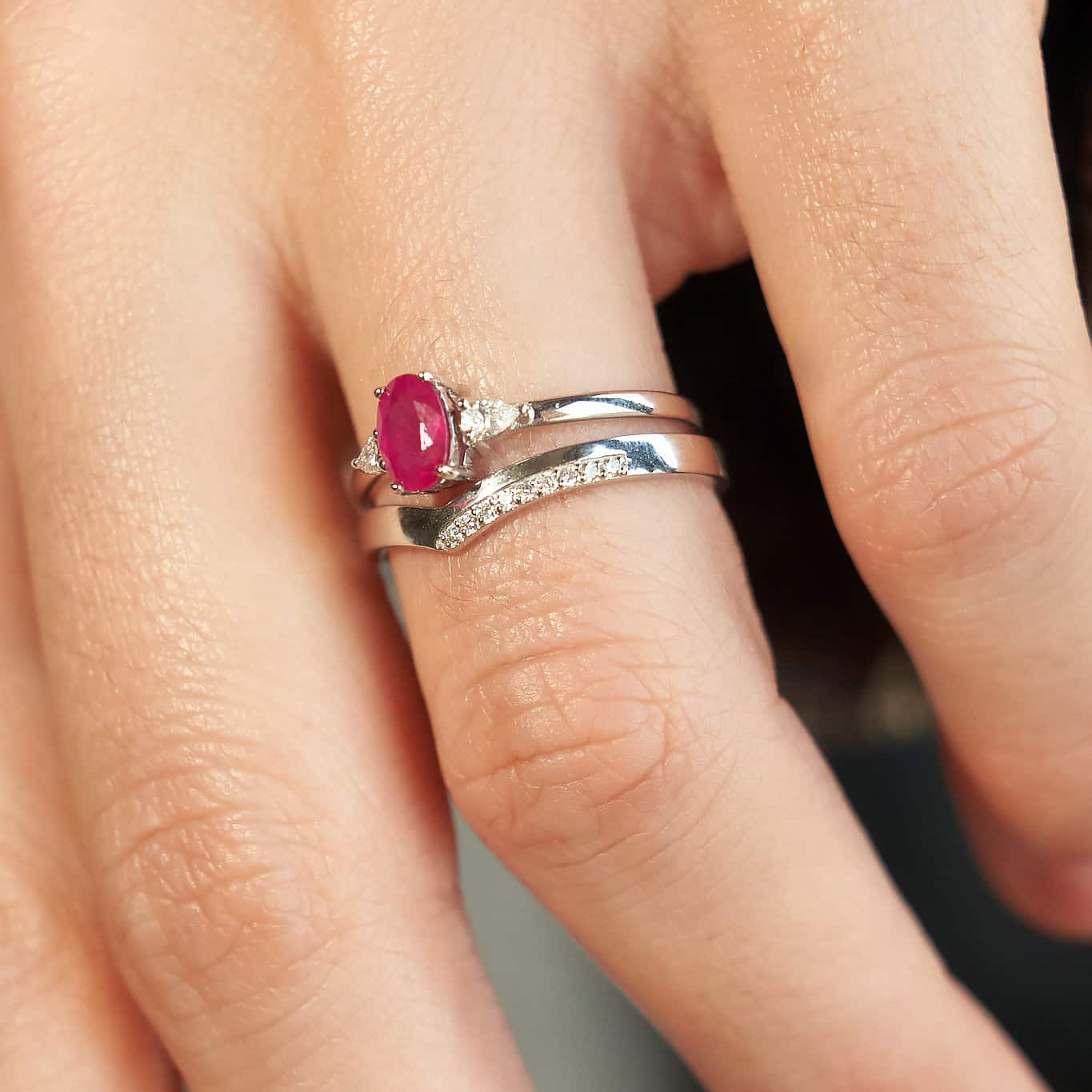 Gold Ring with Oval Ruby and Diamonds