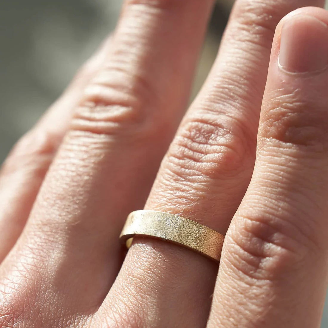 Gold Ring with Diamonds