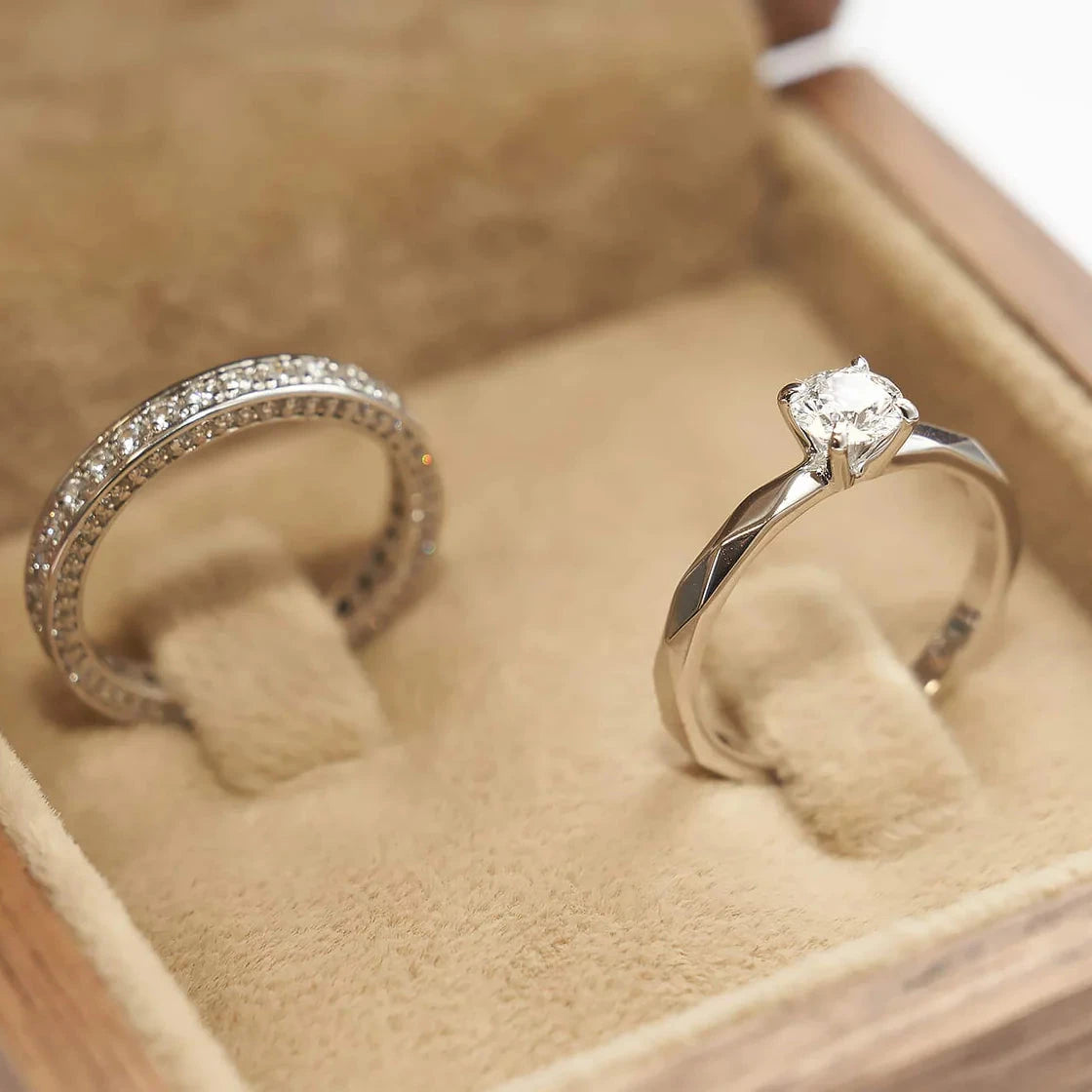 Gold Rings set with Diamonds