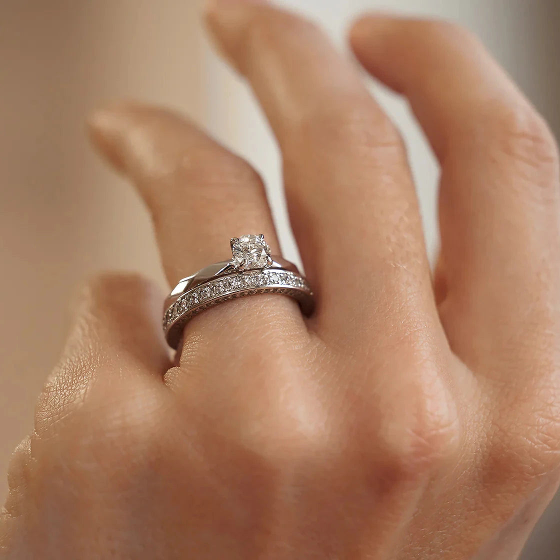 Gold Rings set with Diamonds