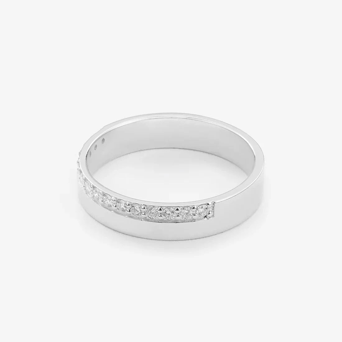 Gold Ring with Diamonds