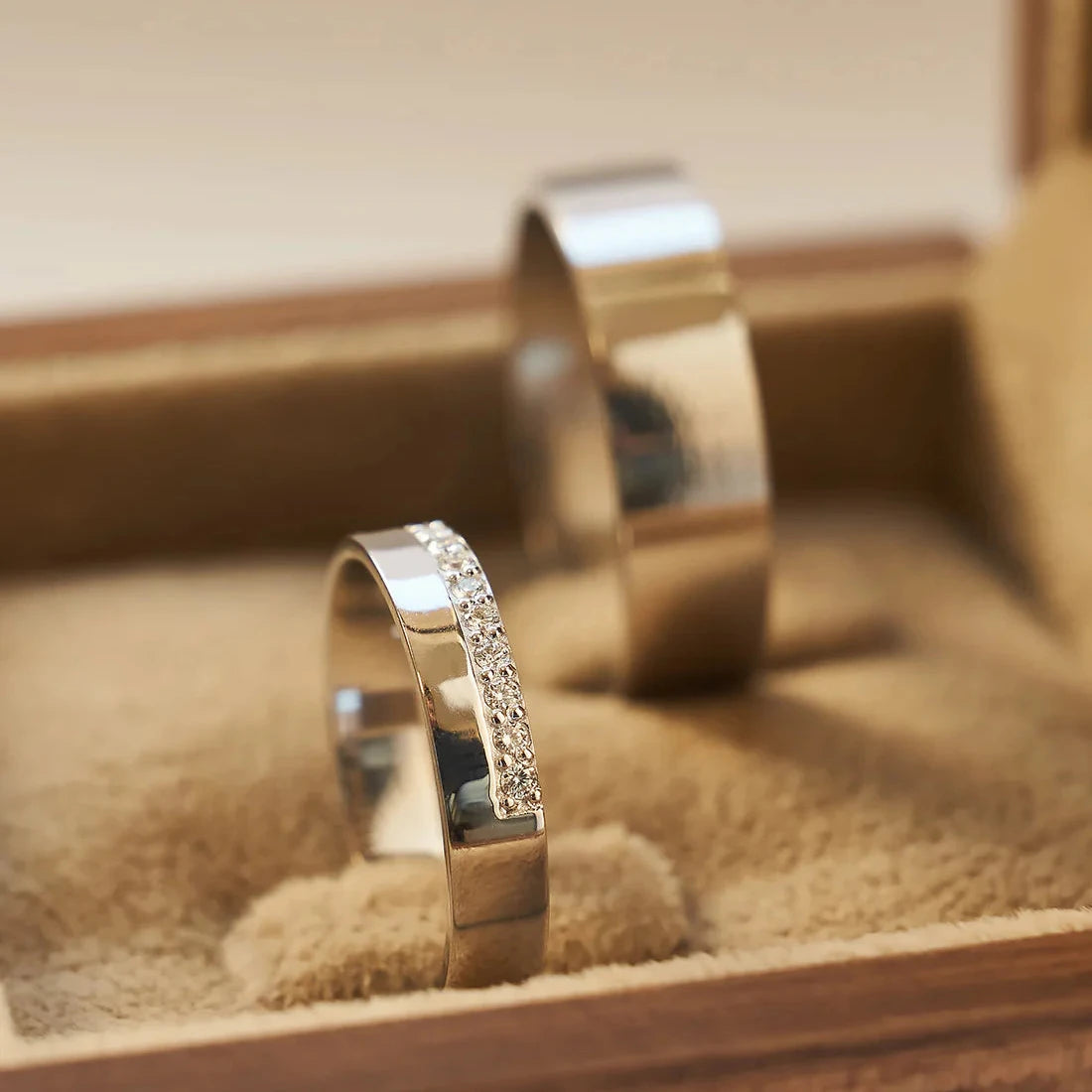 Gold Ring with Diamonds