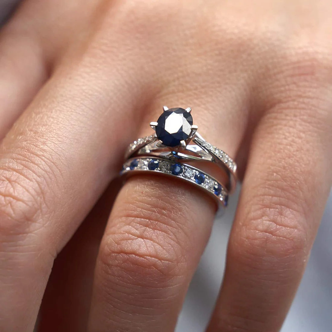 Gold Ring with Sapphires and Diamonds