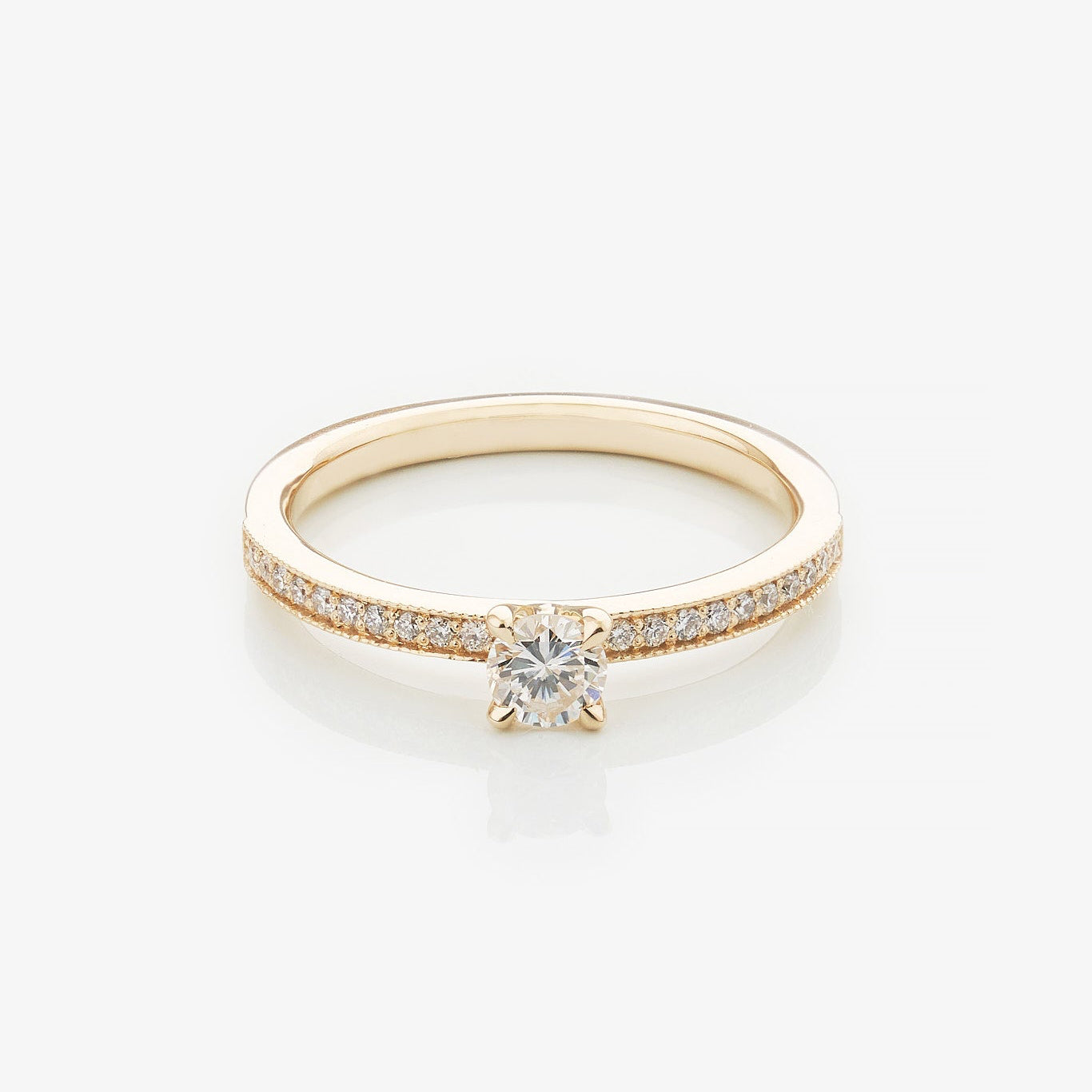 Gold Ring with Round Diamond 0,3 ct