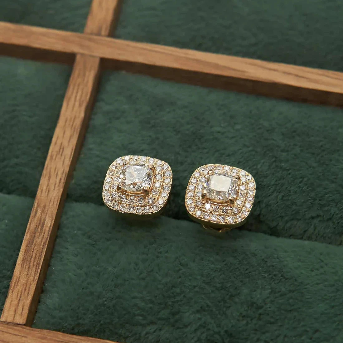 Stud Earrings with Cushion Diamonds