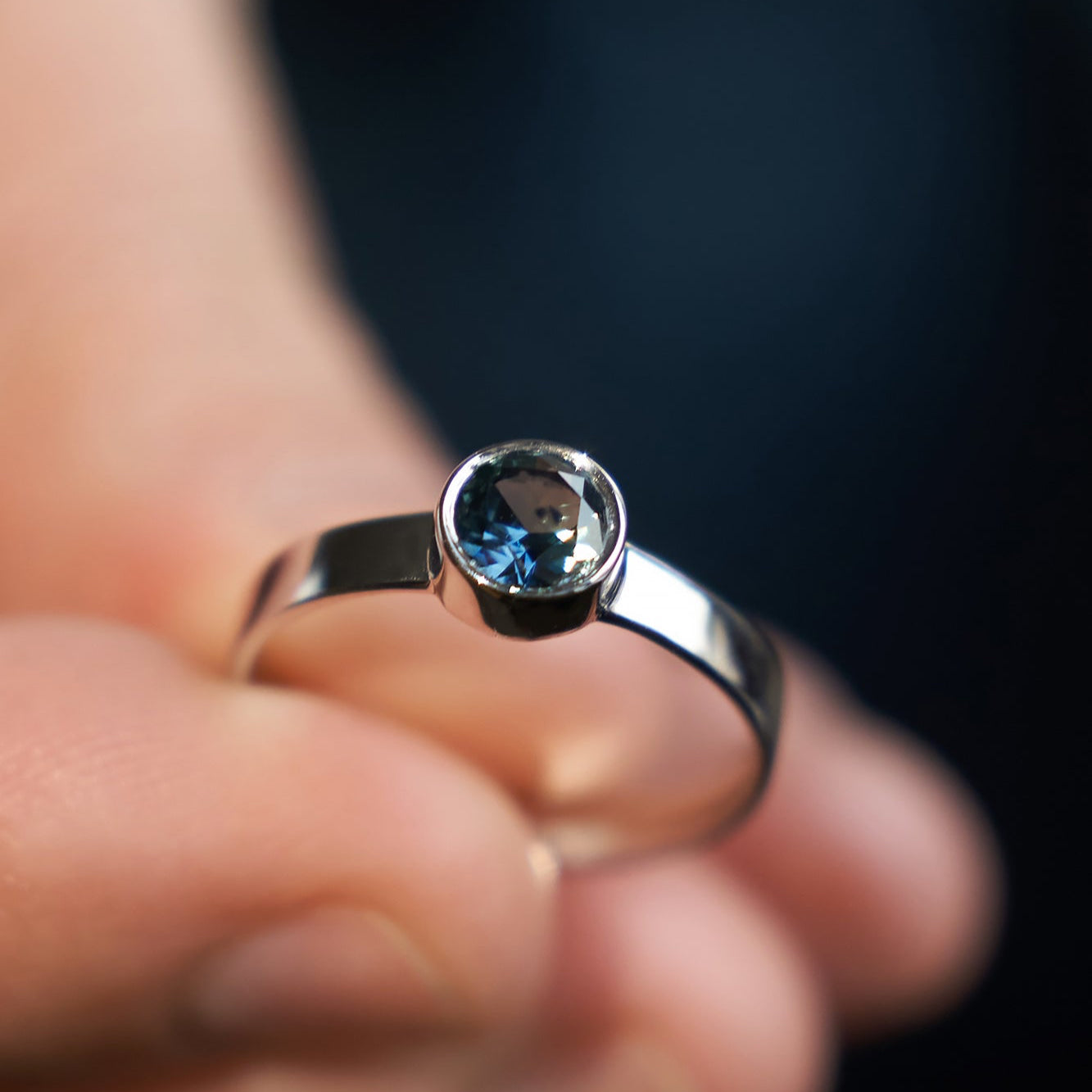 Gold Ring with Sapphire
