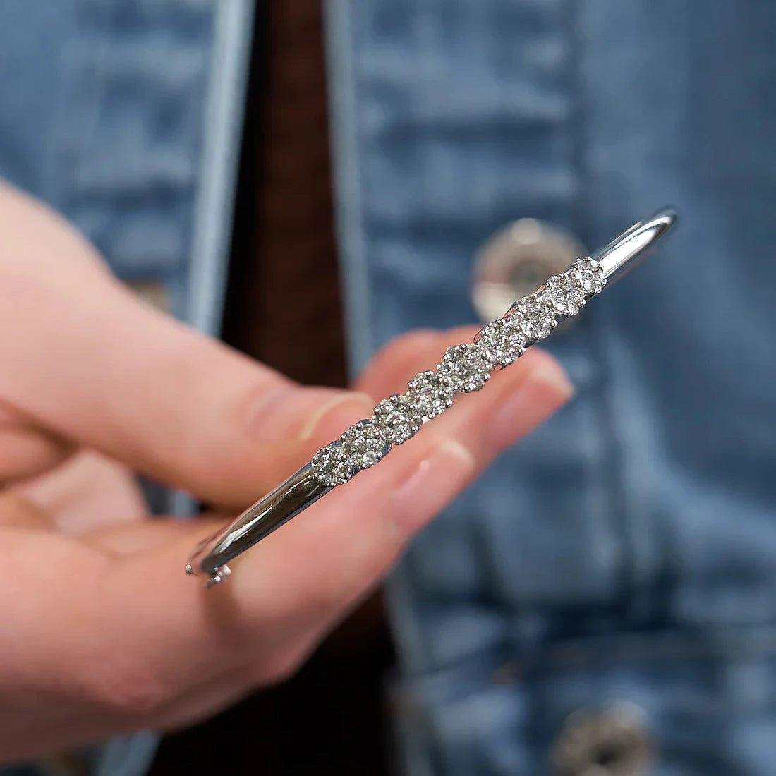 Gold Hard Bracelet with Diamonds