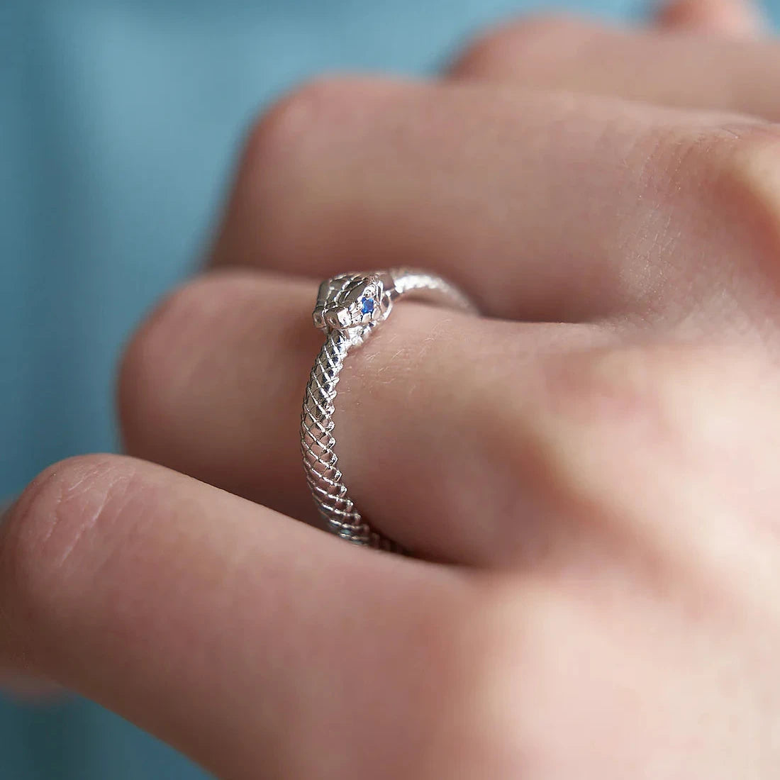 Gold Ring with Sapphires