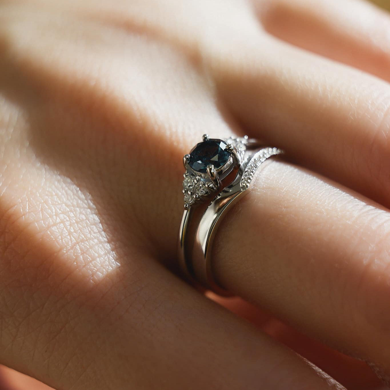 Gold Ring with Round Sapphire and Diamonds