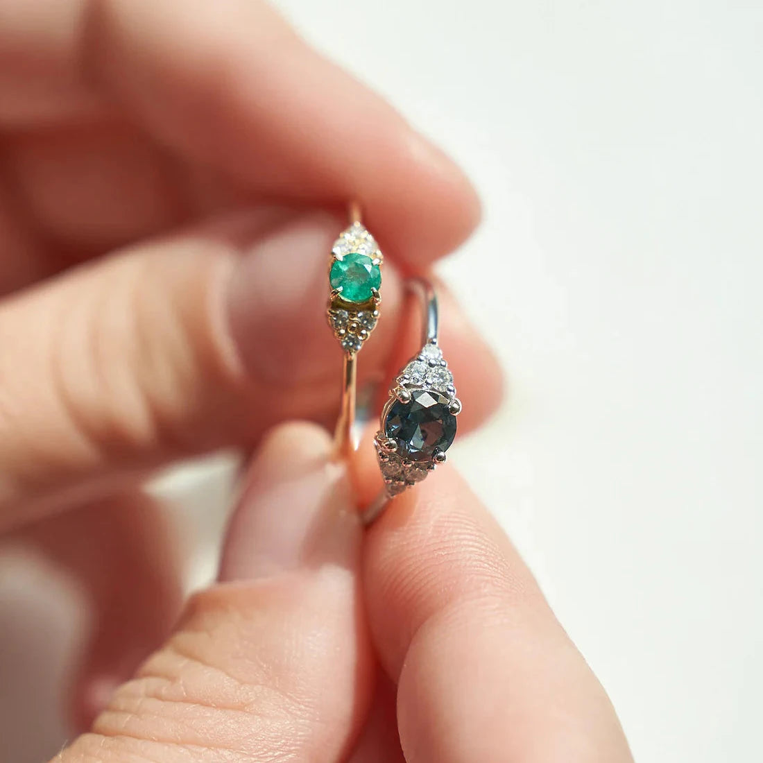 Gold Ring with Round cut Emerald and Diamonds