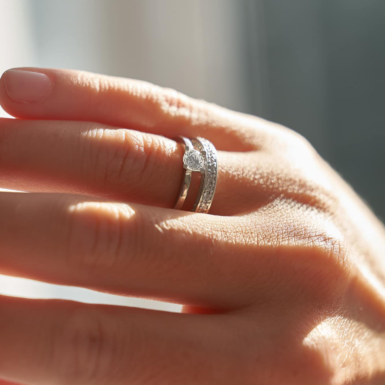 Gold Ring with Round Diamond 0,3 ct