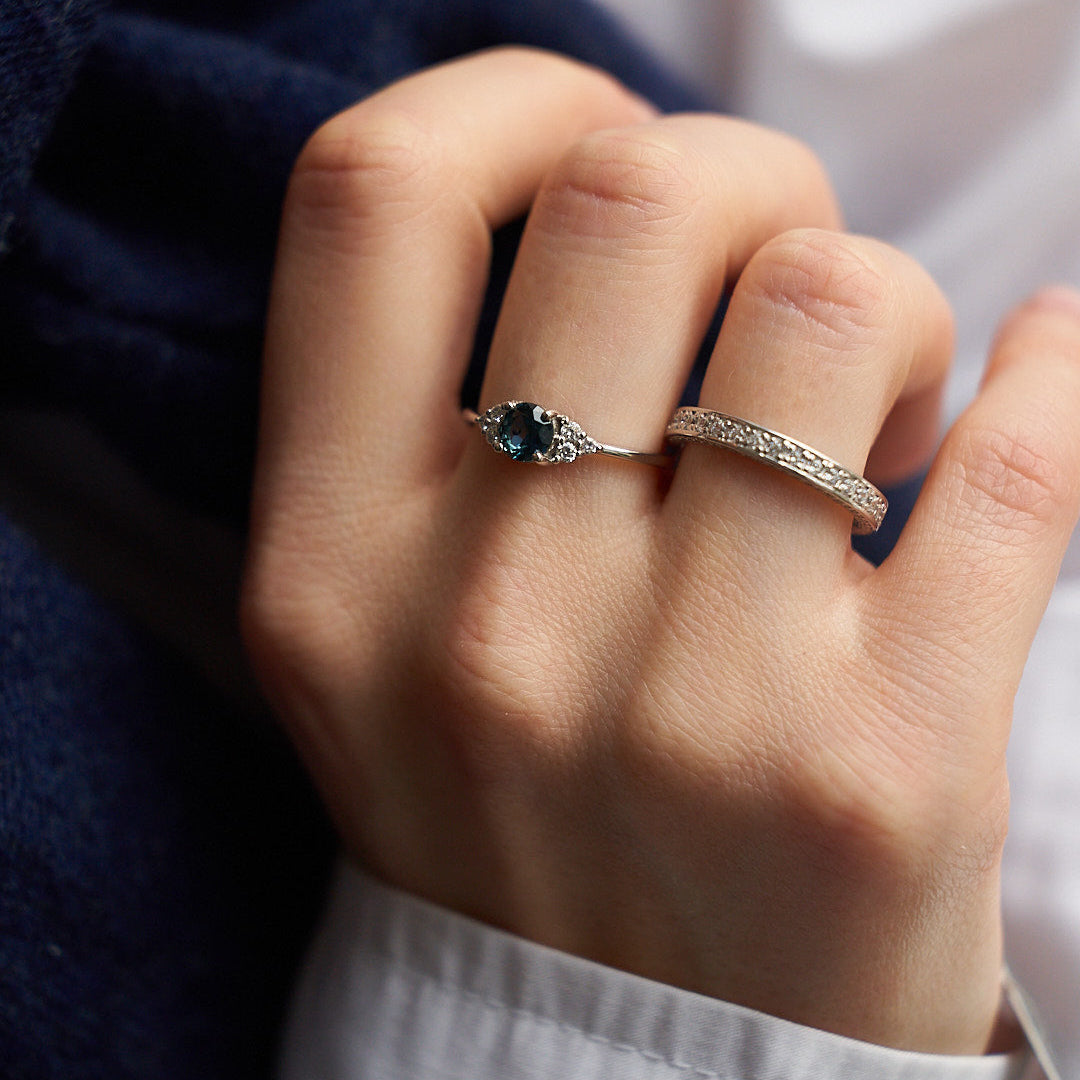 Gold Ring with Diamonds