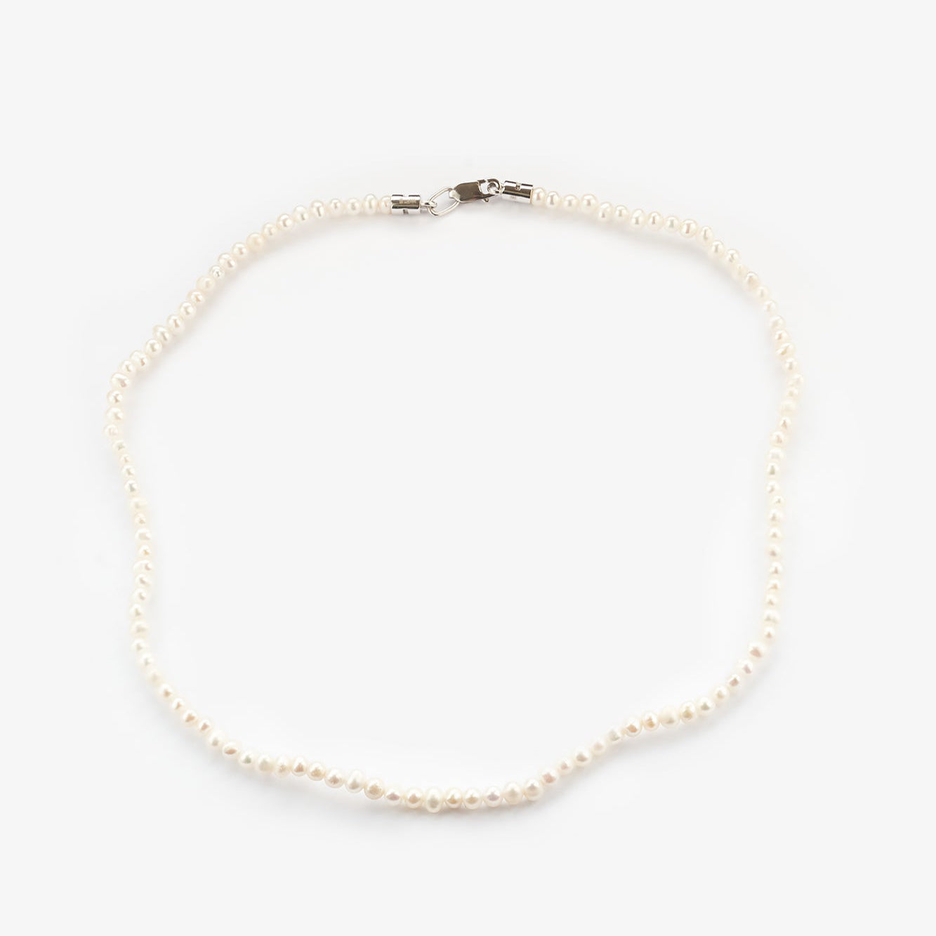 Gold Necklace with Pearls