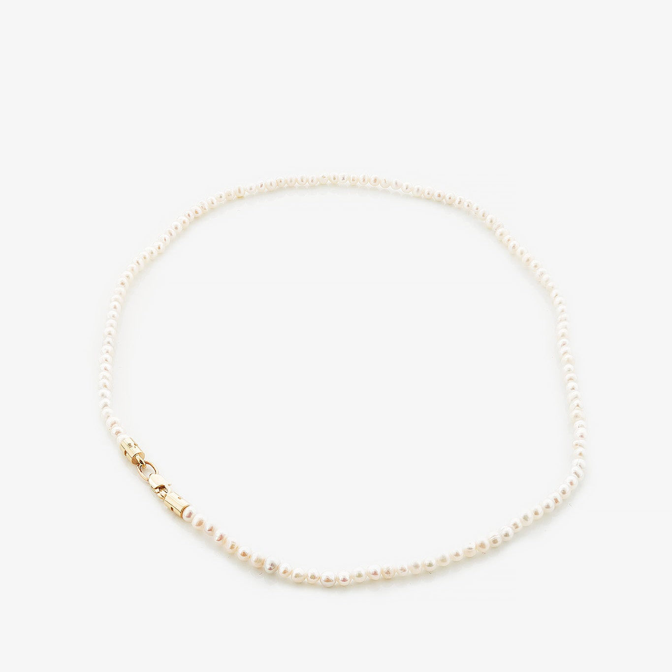 Gold Necklace with Pearls