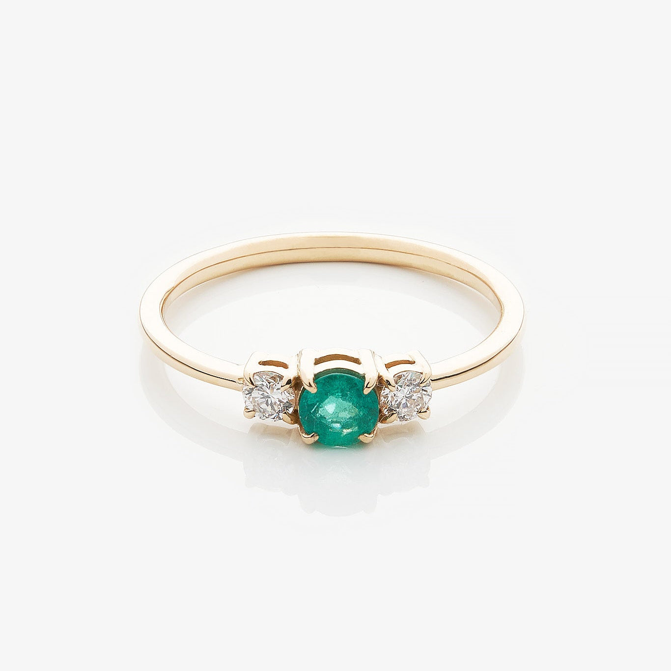 Gold Ring with Round cut Emerald and Diamonds