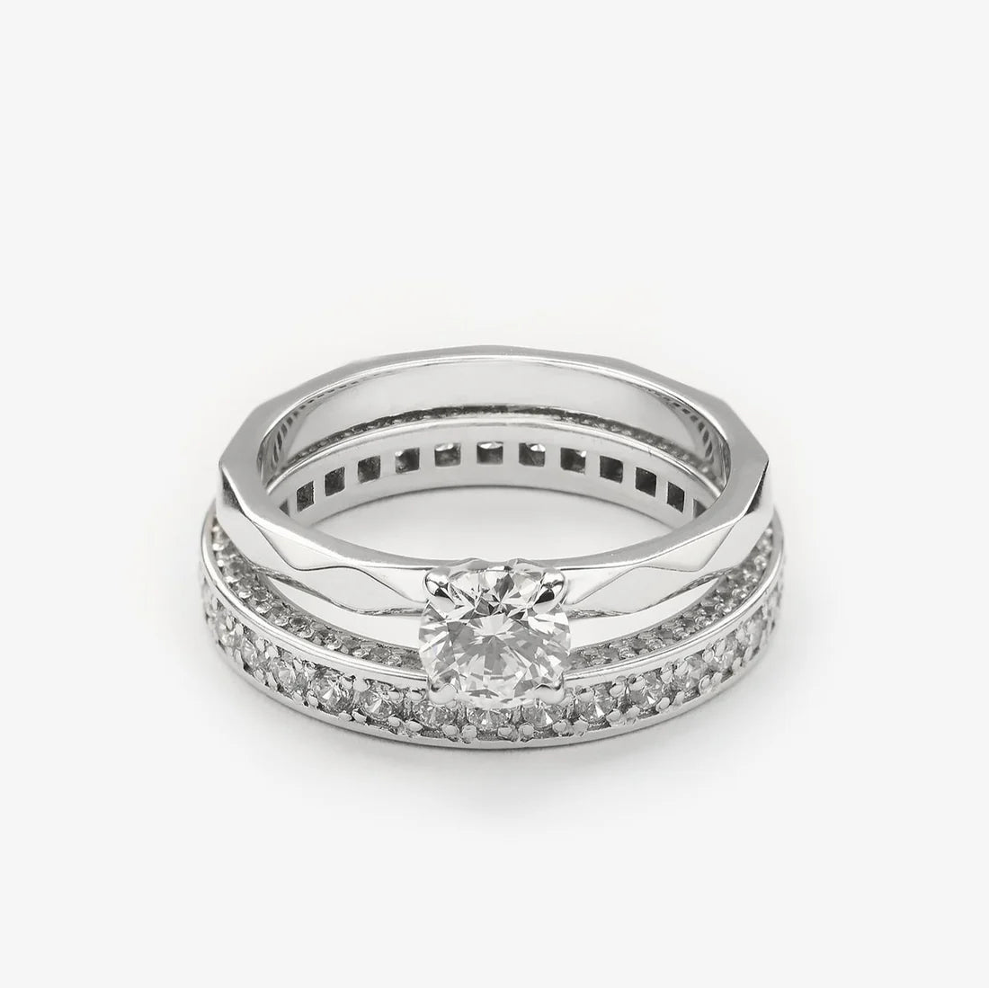 Gold Rings set with Diamonds