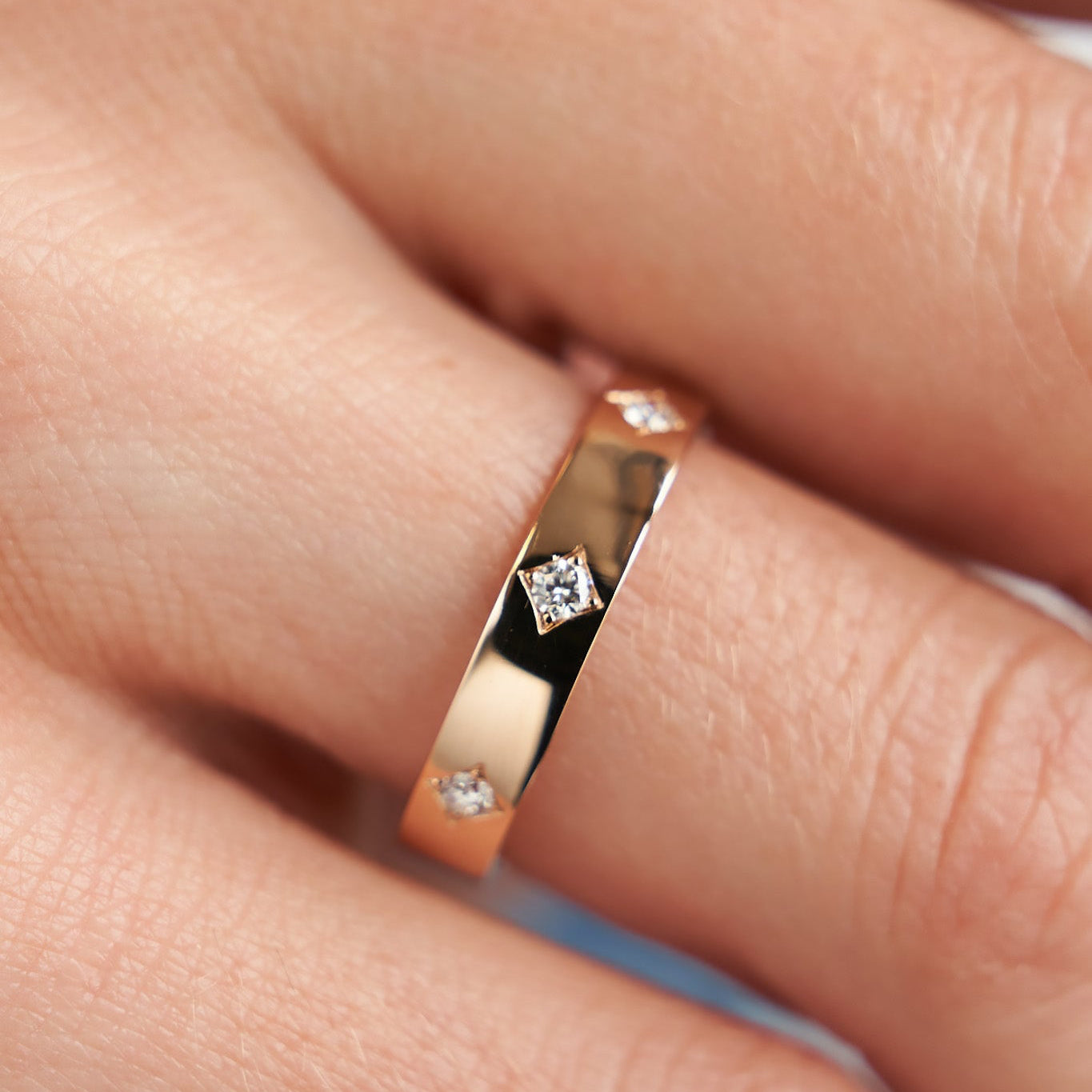 Gold Ring with Diamonds