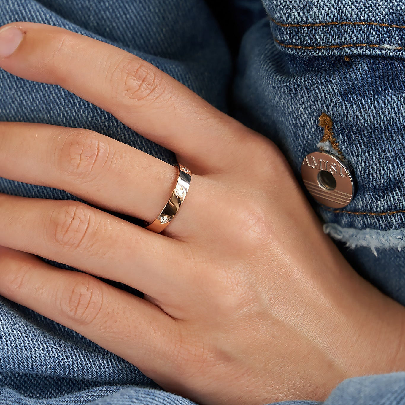 Gold Ring with Diamonds