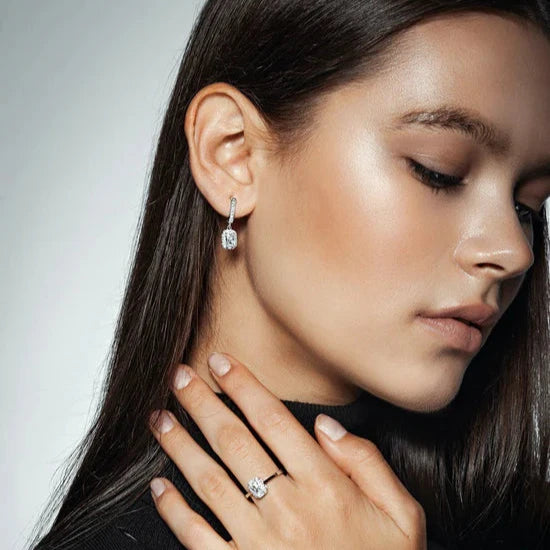 Gold Earrings with Radiant Diamonds